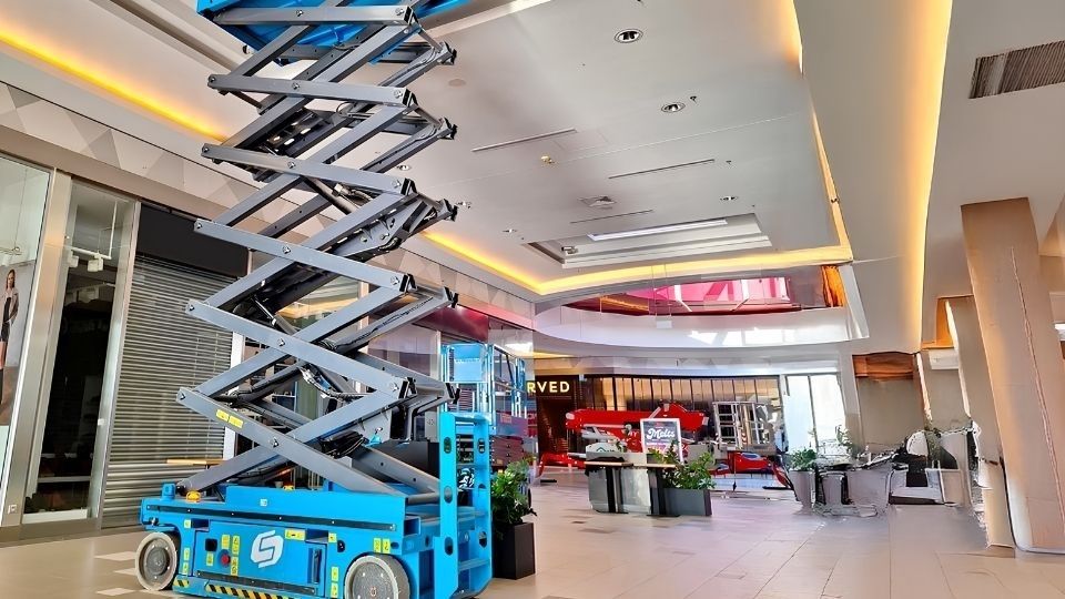 Çeşme Manlift Kiralama, Çeşme Manlift Kiralama Fiyatları, Çeşme Manlift Kiralama Firmaları, Çeşme Kiralık Manlift, Manlift Kiralama Çeşme